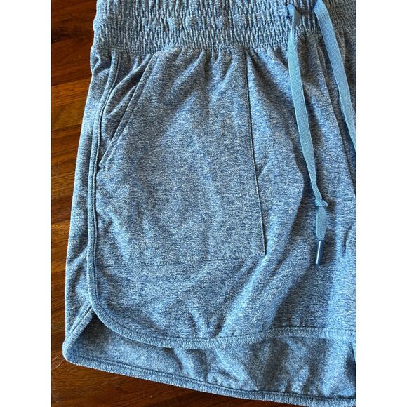 Athletic Works Womens Blue Elastic Waist Shorts  Size 4-6 - Picture 3 of 4